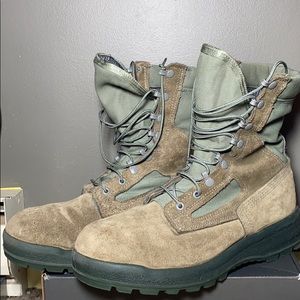 Belleville 600 Steel Toe Boots// Men’s Size 10.5
